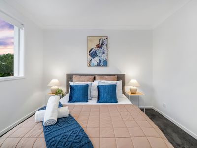 19 Summerland Ky, Broadbeach Waters