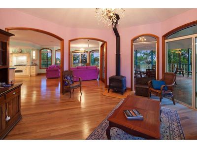 218 Western Avenue, Montville