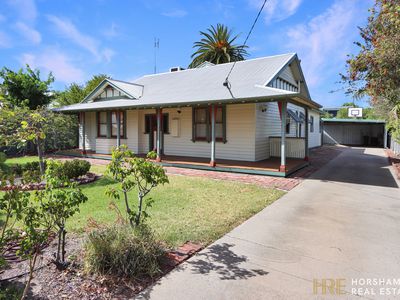14 Bowden Street, Horsham