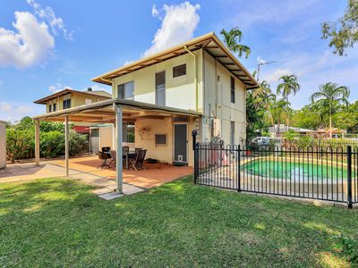 1 / 6 Colley Court, Moulden
