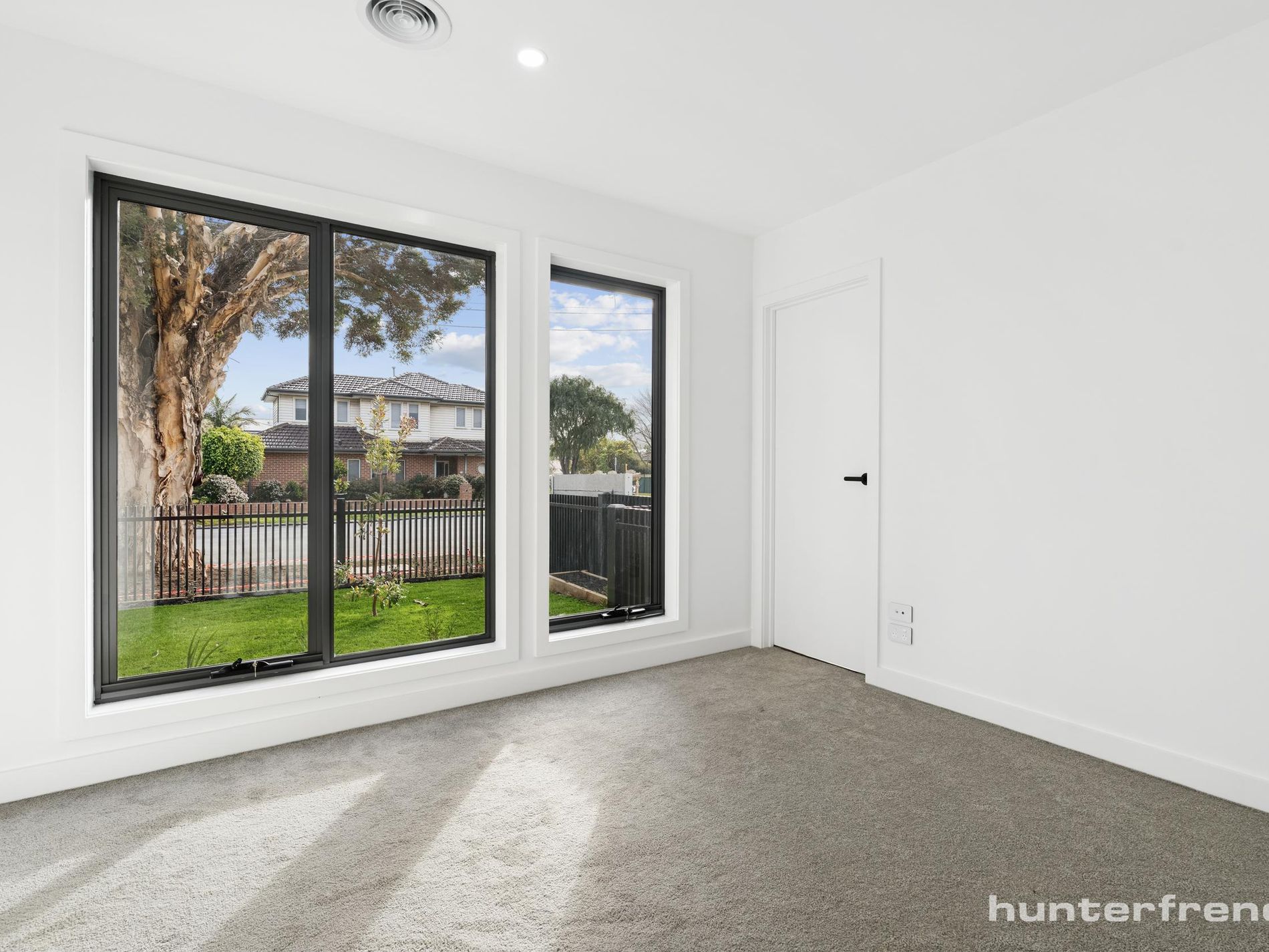 1 / 117 Blackshaws Road, Newport