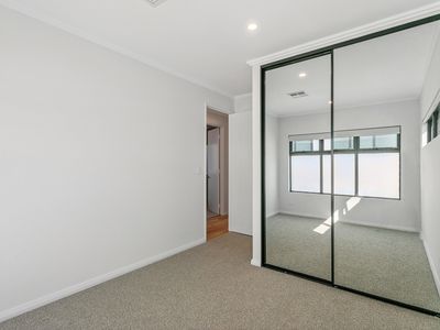 4 / 18 Beatrice Street, Doubleview