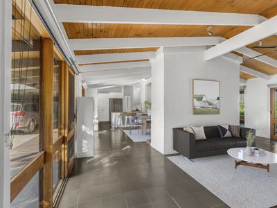 9 Braeside Court, Tawonga South