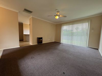 2 / 71 Websdale Drive, Dubbo