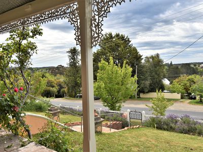 14 HODGE STREET, Beechworth