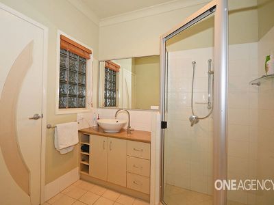 7 Arlington Court, Kawungan