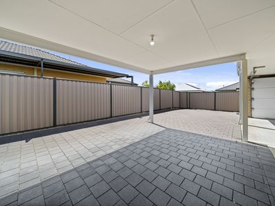 20 Montpellier Way, Piara Waters