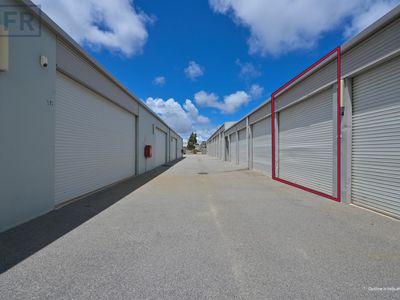 13 / 800 North Lake Road, Cockburn Central