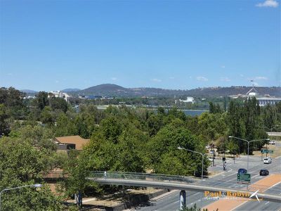 100 / 15 Coranderrk Street, City