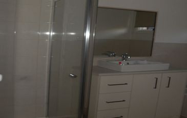 1 / 24 Turner St, Berwick