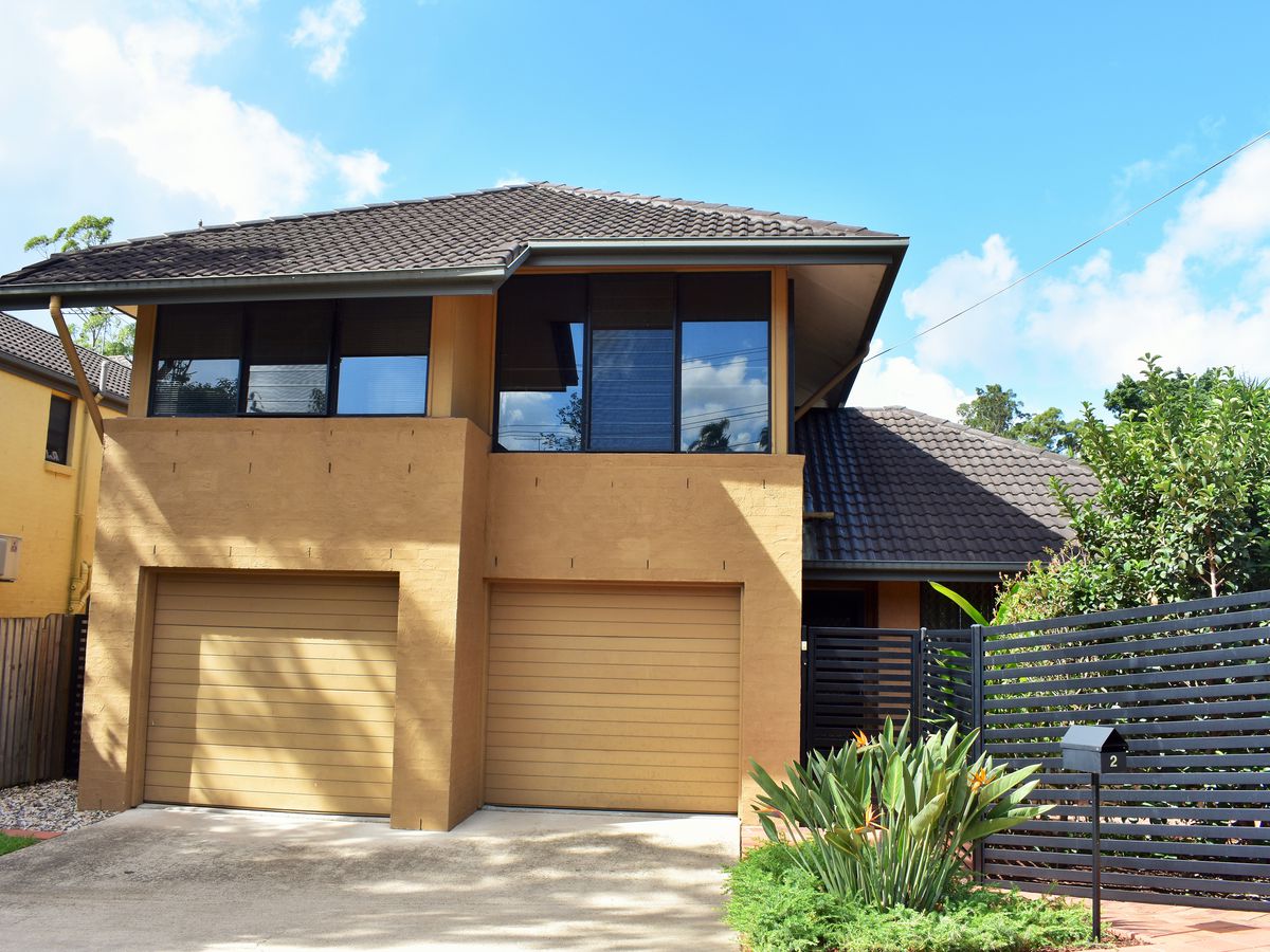 4 Harts Road, Indooroopilly