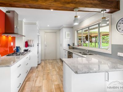 950 Ettrick Road, Ettrick