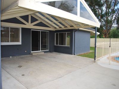 13 Bovard Court, Horsley
