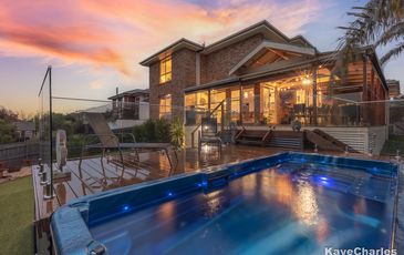 60 Scenic Drive, Beaconsfield