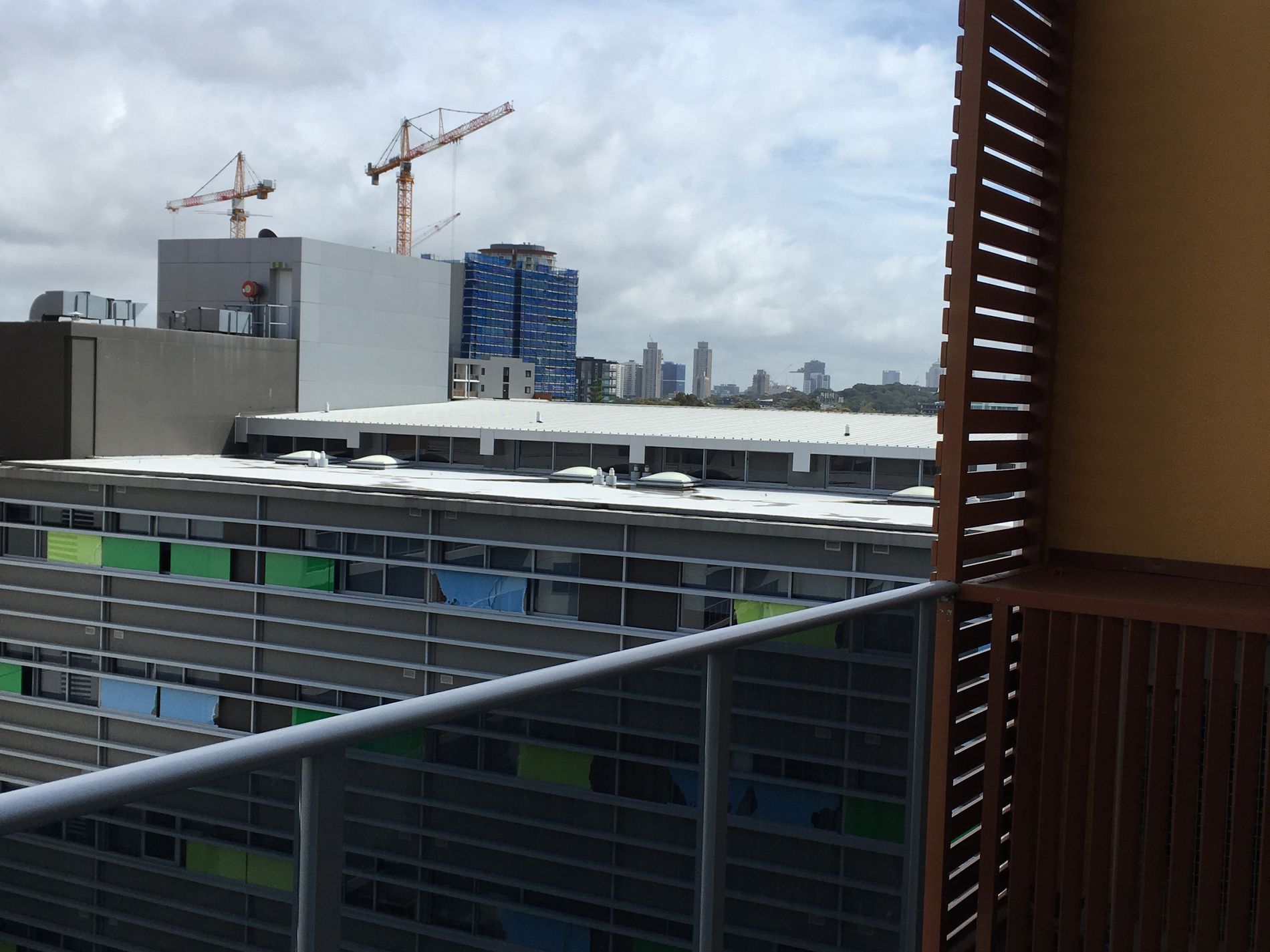 823 / 4 Spring Street, Rosebery