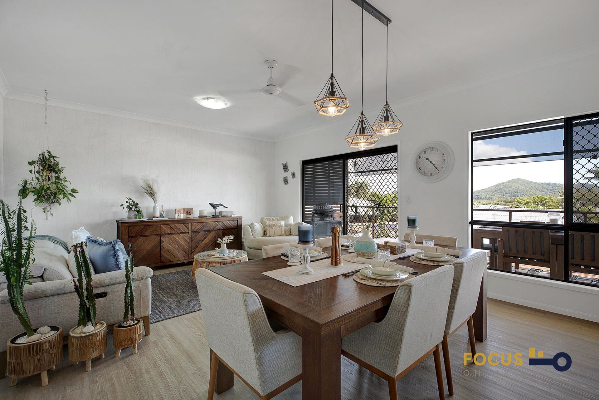4 Campbell St, Campwin Beach
