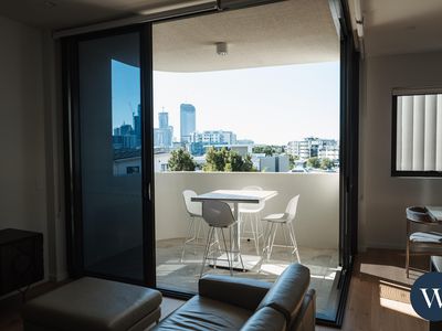5 / 10 Amersham Steet, West End
