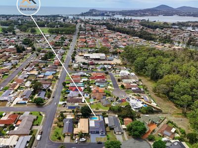 5 Wright Close, Tuncurry