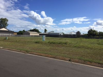 6 Sunset Avenue, Woodgate