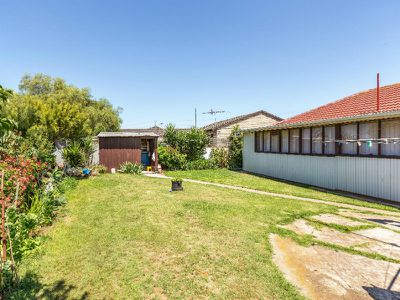 10 Centenary Crescent, Werribee