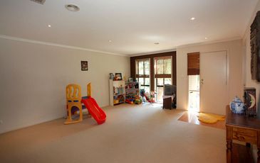 3 Pyrenees Court, Beaconsfield