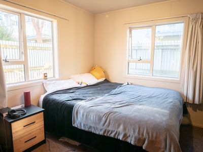 9 Ethel McMillan Place, North Dunedin