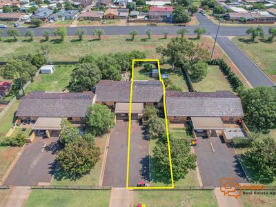 4 / 10 Sturt Circle, Dubbo