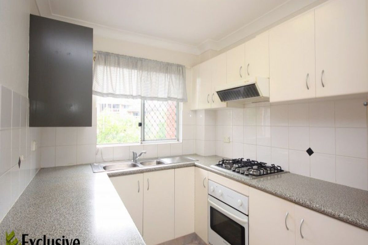 16-18 Bellbrook Avenue, Hornsby