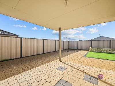 32 Bradley Street, Southern River