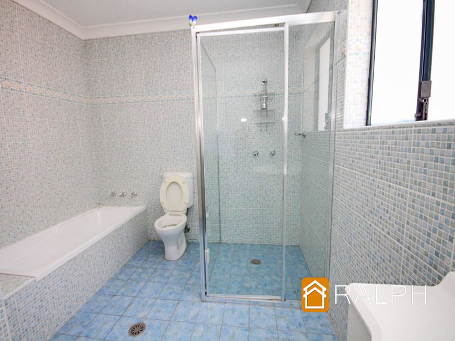 1 / 42 Flora Street, Roselands