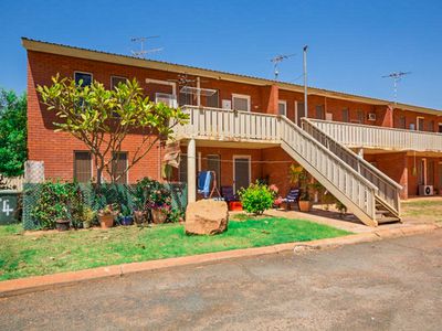 4 / 2 Limpet Crescent, South Hedland