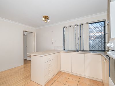 3 / 13 Gochean Avenue, Bentley