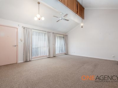 28 / 29A View Street, Kelso