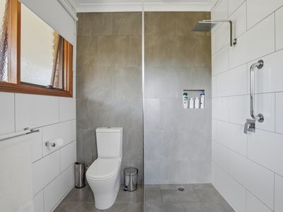 21 Swan Drive, Swan Bay