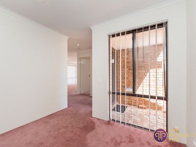 12 Mercer Road, Riverton