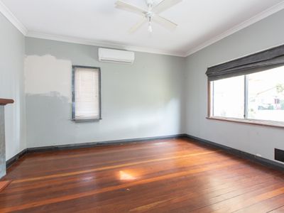 19 Frankel Street, Carey Park