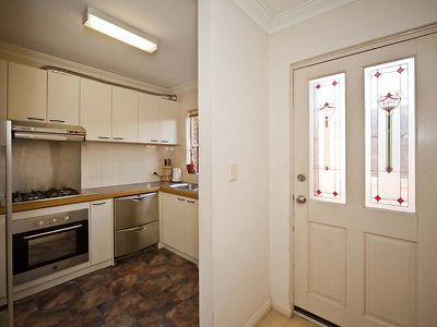 46 Canning Highway, Victoria Park