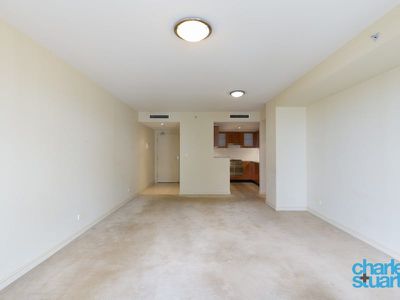2201 / 79-81 Berry Street, North Sydney