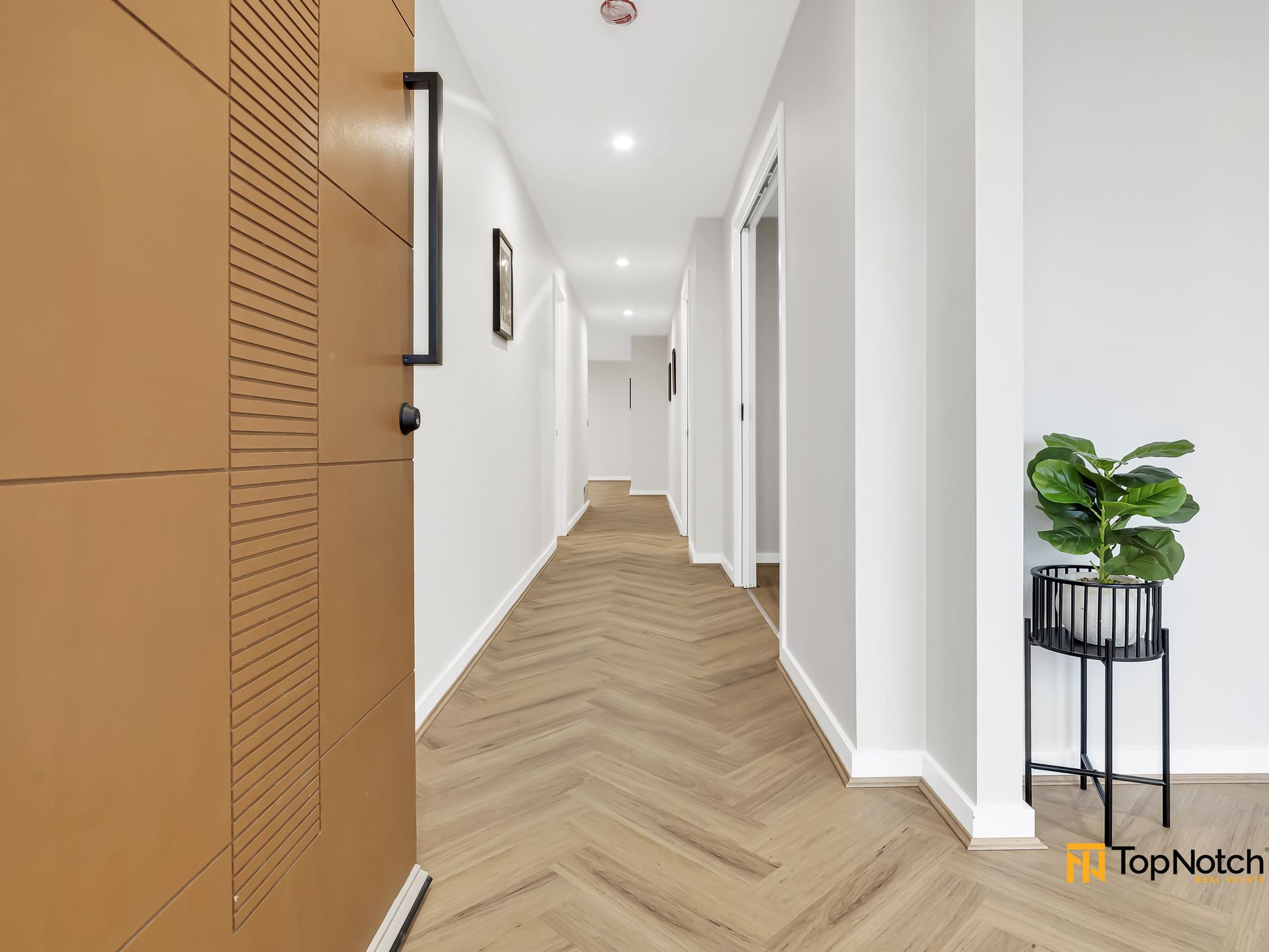 18 Ambient Crescent, Beveridge