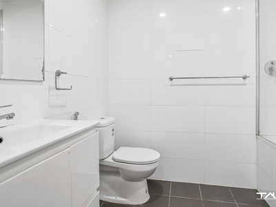 4 / 70-72 Essington Street, Wentworthville