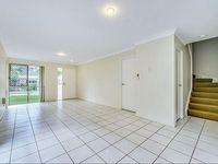 Multi Units / 36 Rusthon St, Runcorn