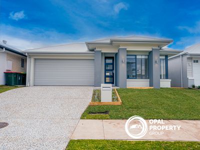 16 Carnarvon Crescent, Banya