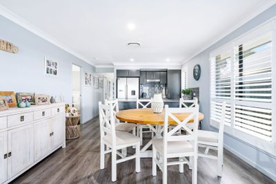8 Arcadian Hills Crescent, COBBITTY, Cobbitty - Thumbnail 4