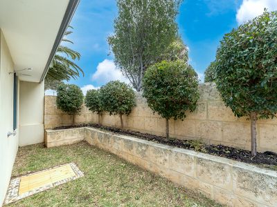 7 Verona Cres, Falcon