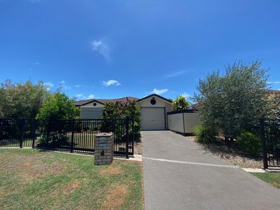 4 JONWEST CLOSE, Torquay