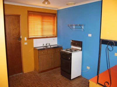 1 / 26 Yallambee Drive, Kennington