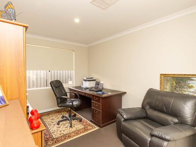 22 Minikin Drive, Aveley