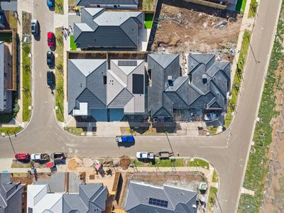 9 Pursuit Street, Mambourin