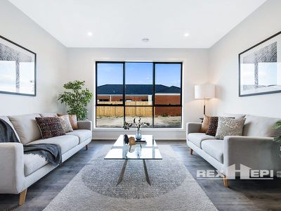 17 Dolomite Boulevard, Clyde North