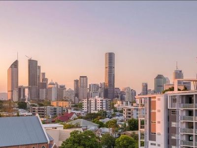 816a / 95 Linton Street, Kangaroo Point